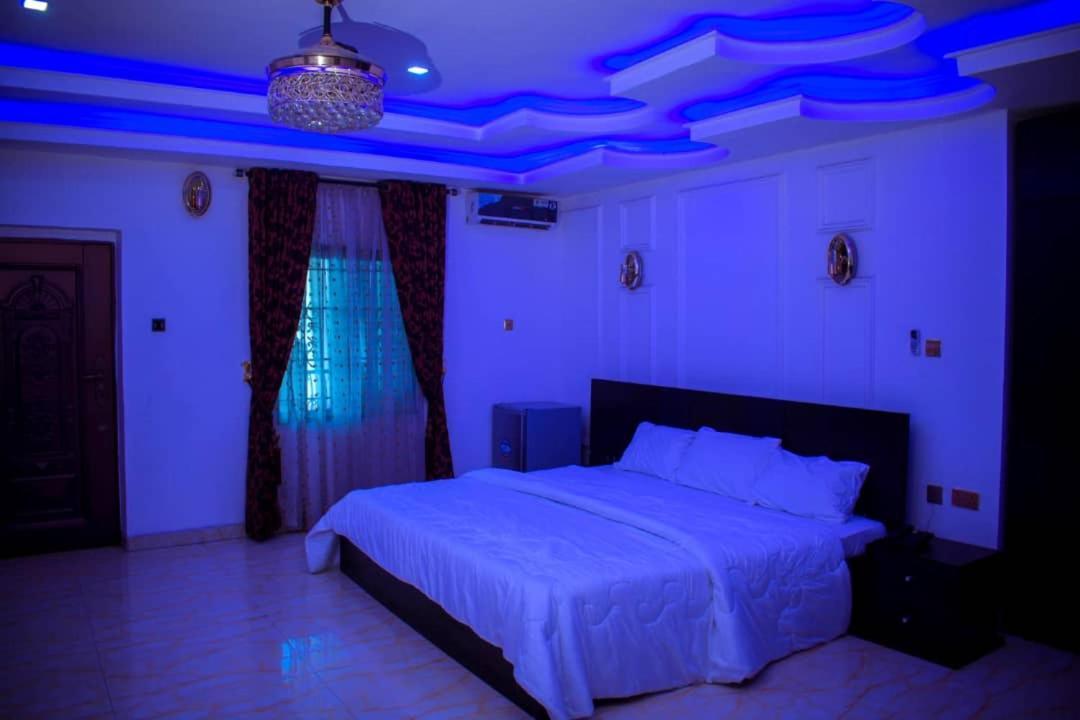 Mexiloyd Luxury Rooms & Suites Port Harcourt Esterno foto